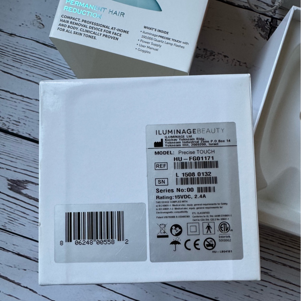 Iluminage Precise Touch Hair Reduction Device Barely Used Includes All Packaging - Picture 10 of 12